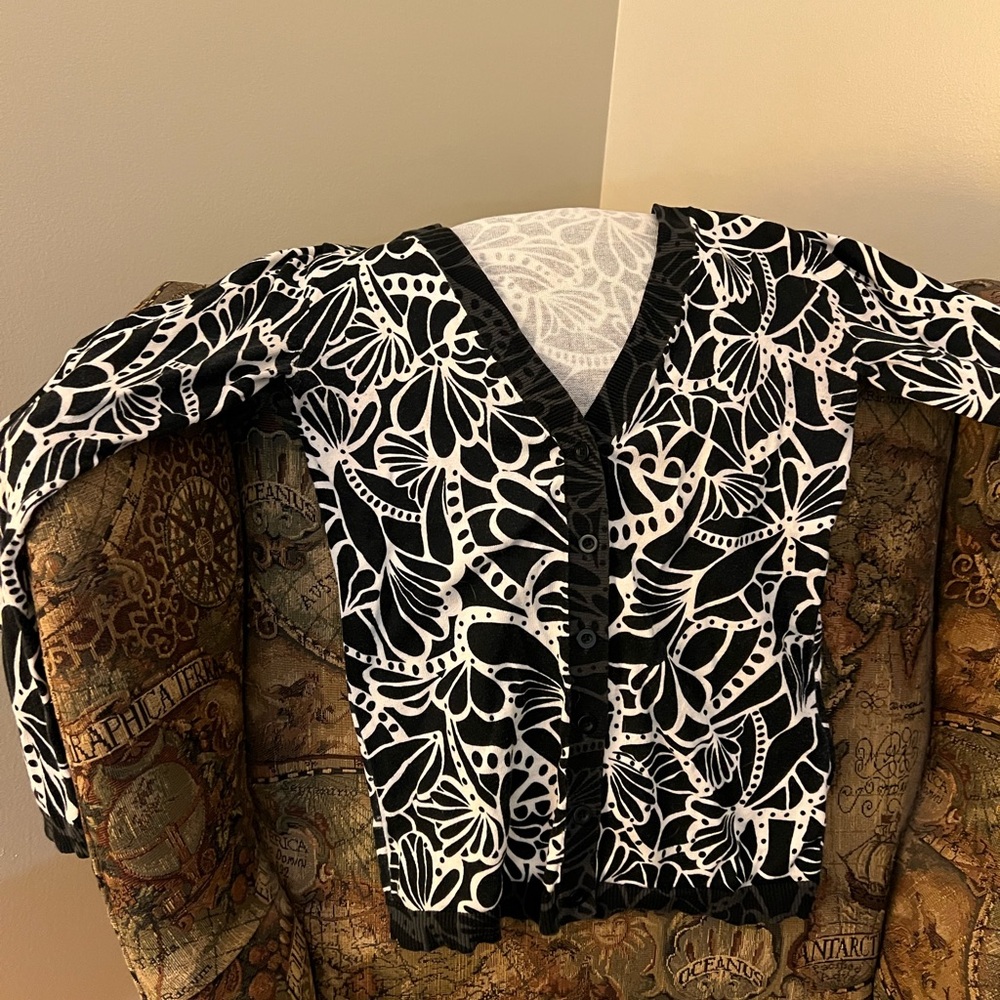 Old Navy Black and White Patterned Jacket